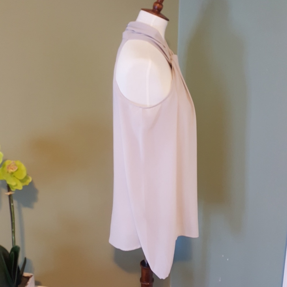 Cold Shoulder blouse - Picture 2 of 3
